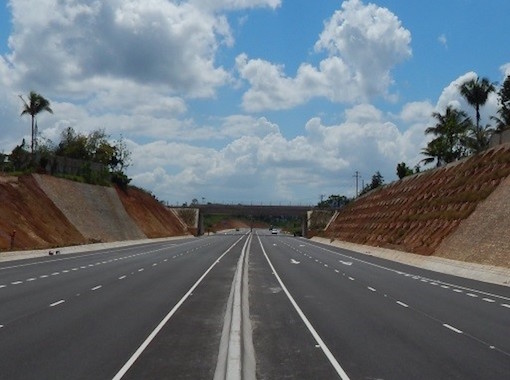 Cutting through Jamaica in record time