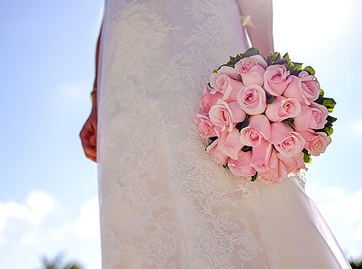 Use Local Flowers During Destination Wedding